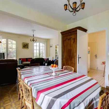 House Belle Aux Abatilles 5 *